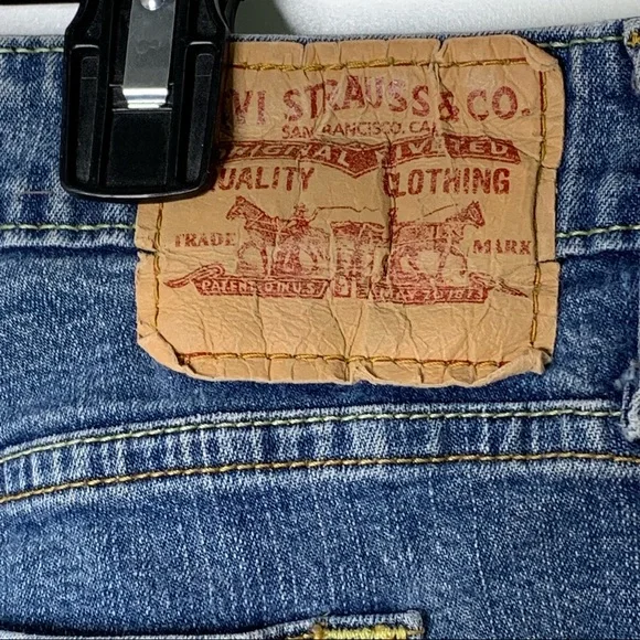 Women’s Levi’s 518 Super Low Bootcut Jeans - Picture 13 of 15